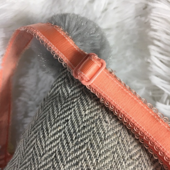 Victoria’s Secret Sequin Dream Angels Unlined Demi - Picture 6 of 8